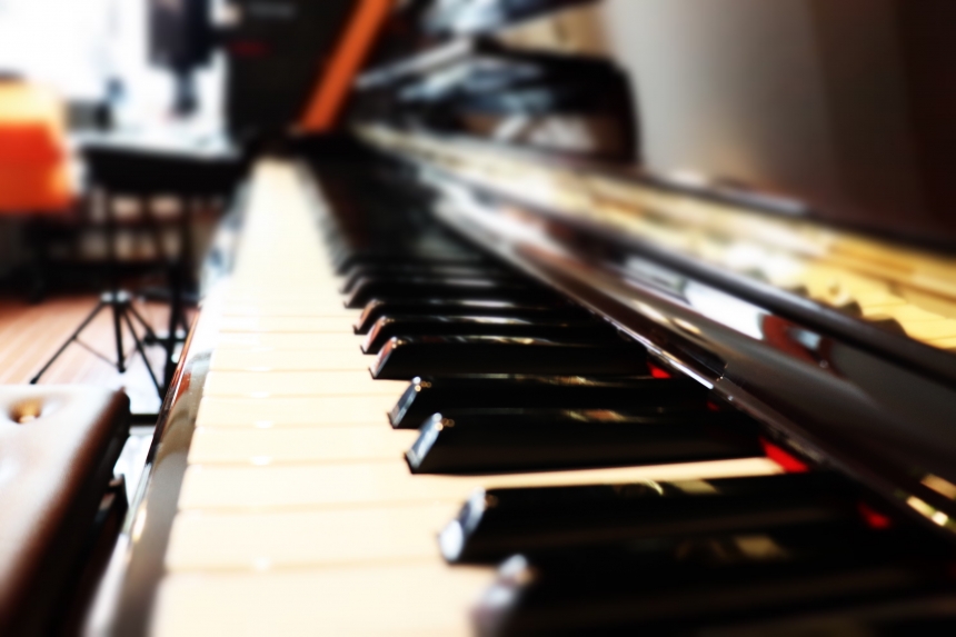 初めてのピアノ キーボードコース Hatoba Music School A D Music